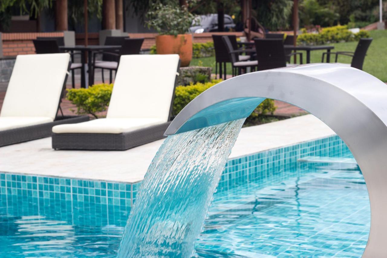 Cotinga Hotel Spa Pereira Bagian luar foto